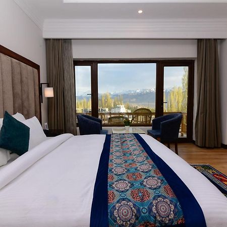 Hotel Holiday Ladakh Leh Buitenkant foto