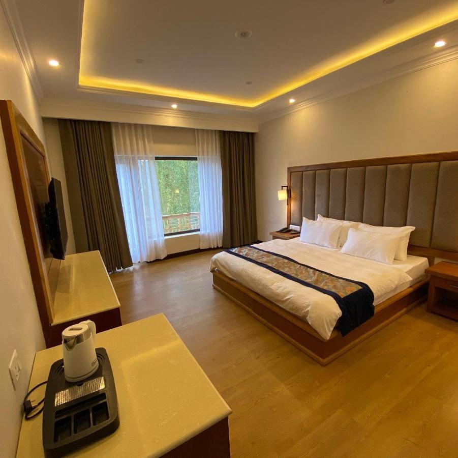 Hotel Holiday Ladakh Leh Buitenkant foto