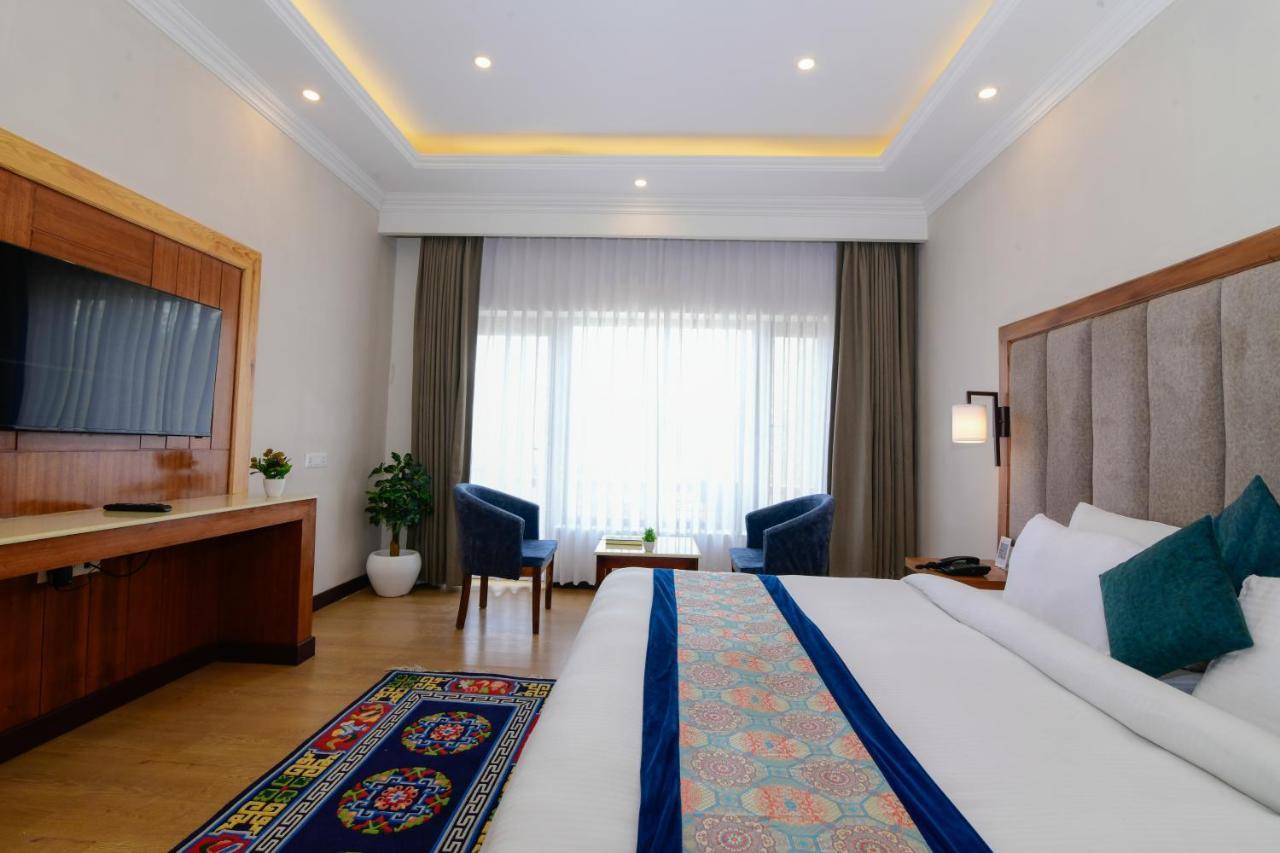 Hotel Holiday Ladakh Leh Buitenkant foto