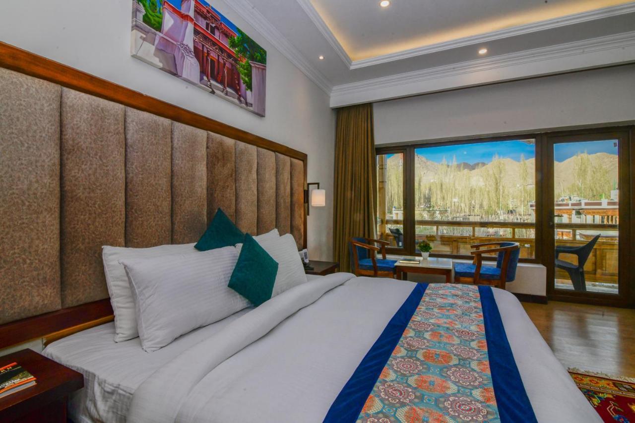 Hotel Holiday Ladakh Leh Buitenkant foto