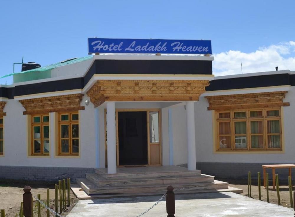 Hotel Holiday Ladakh Leh Buitenkant foto