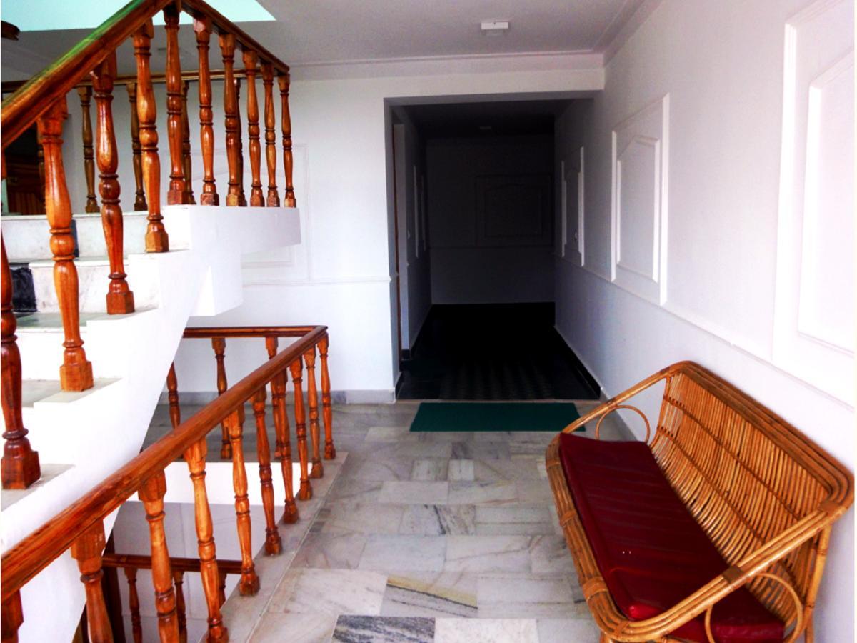 Hotel Holiday Ladakh Leh Buitenkant foto