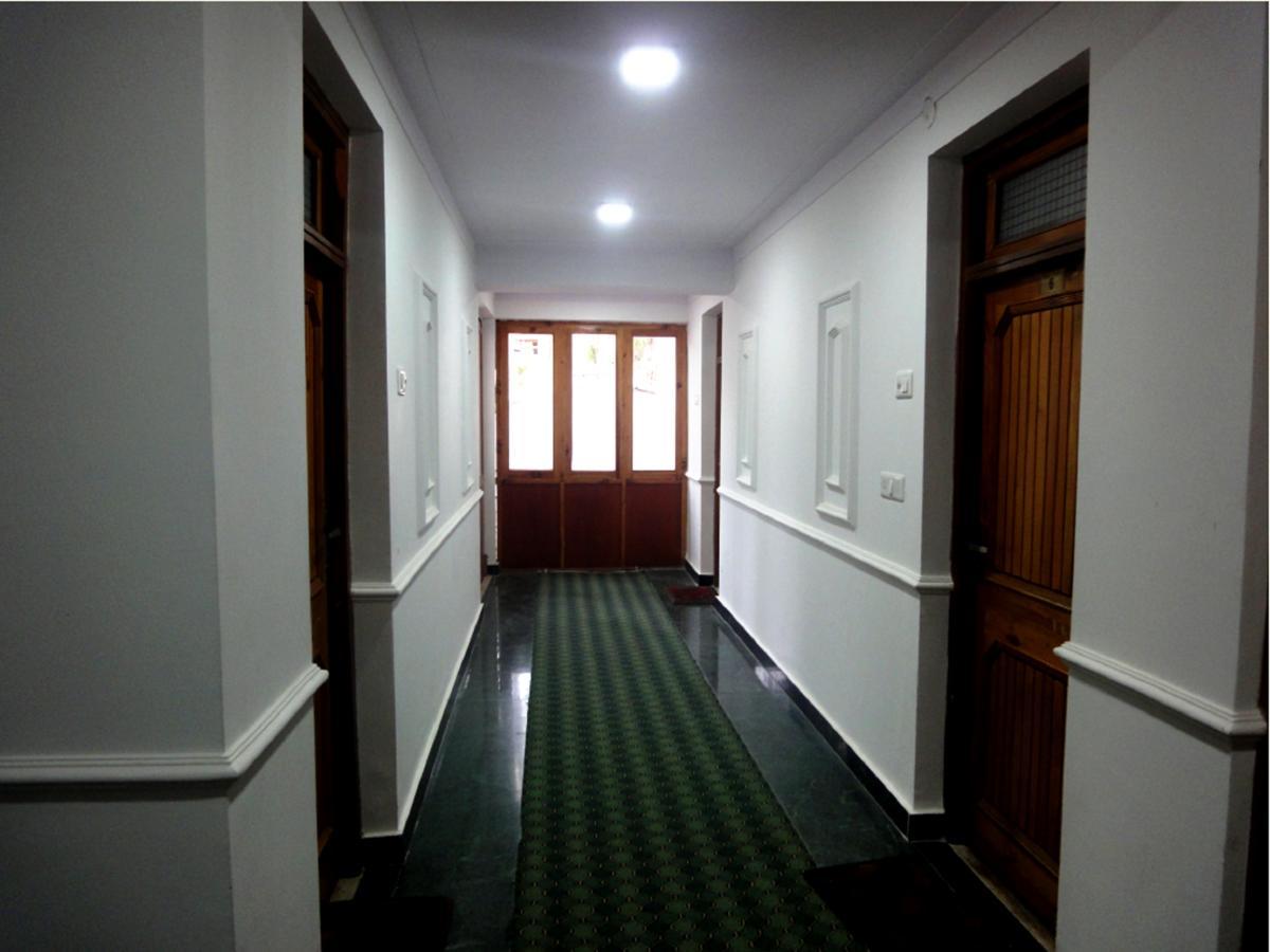 Hotel Holiday Ladakh Leh Buitenkant foto
